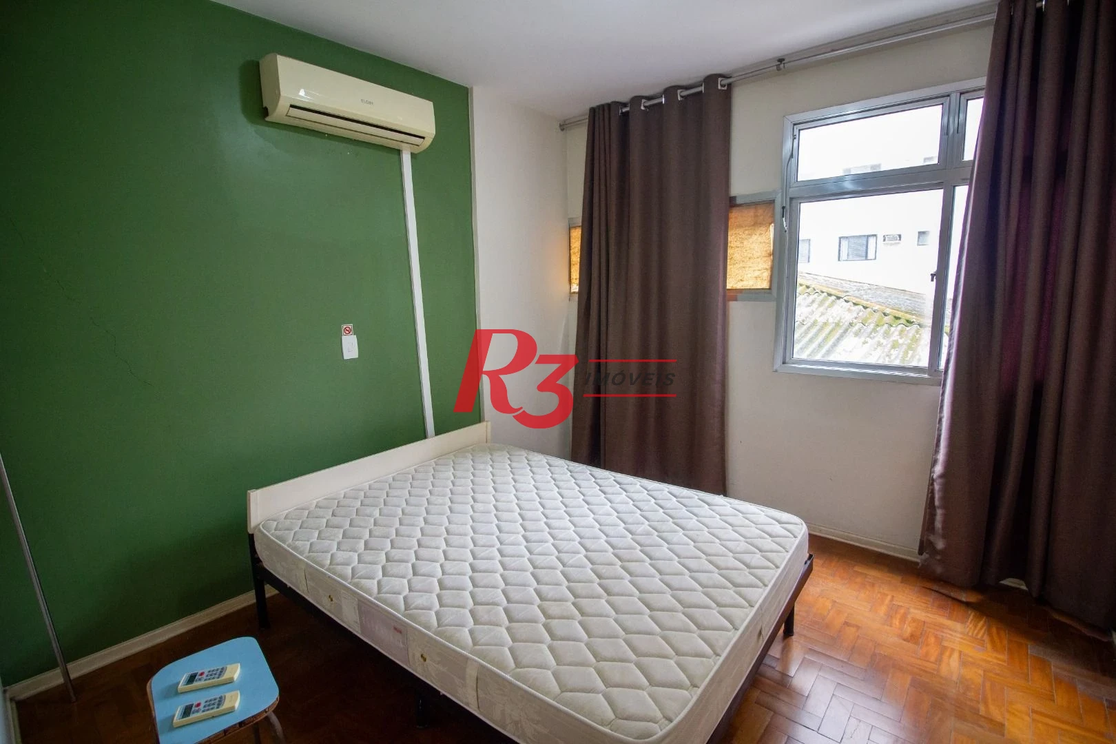 Apartamento com 2 dormitórios à venda, 86 m² por R$ 480.000,00 - Embaré - Santos/SP