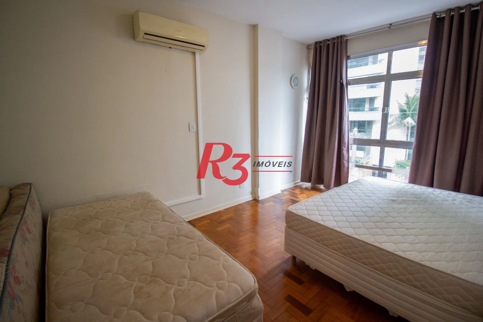 Apartamento com 2 dormitórios à venda, 86 m² por R$ 480.000,00 - Embaré - Santos/SP