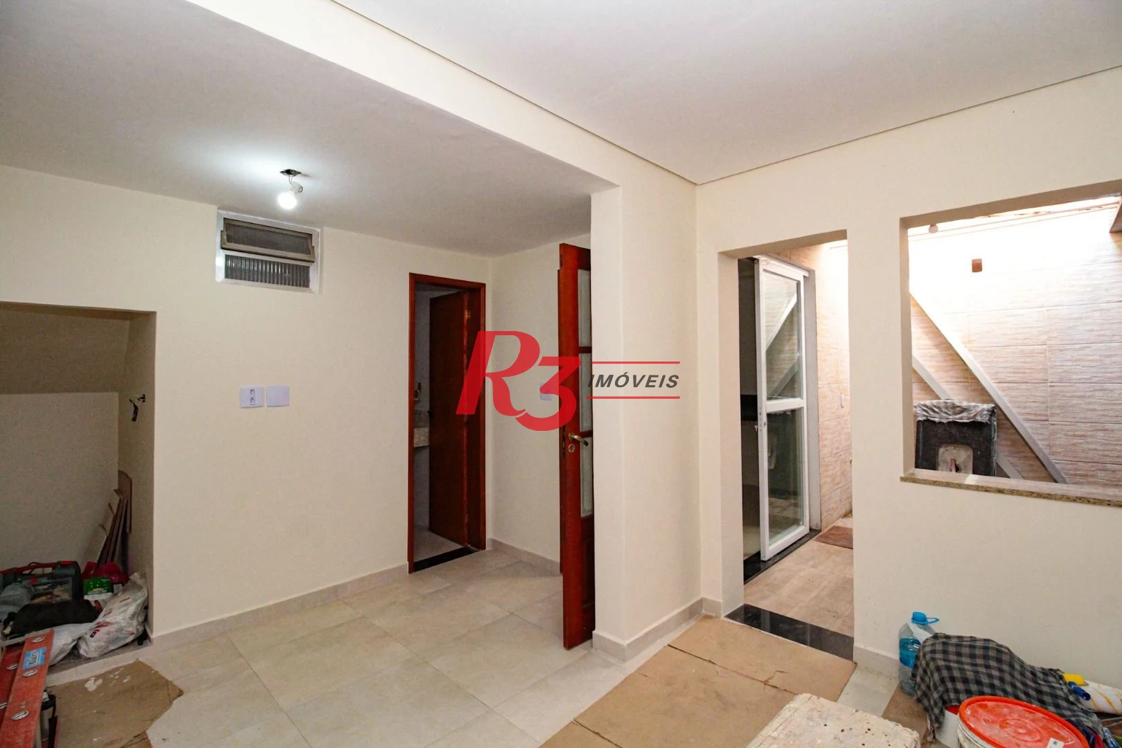 Casa à venda, 110 m² por R$ 920.000,00 - Encruzilhada - Santos/SP