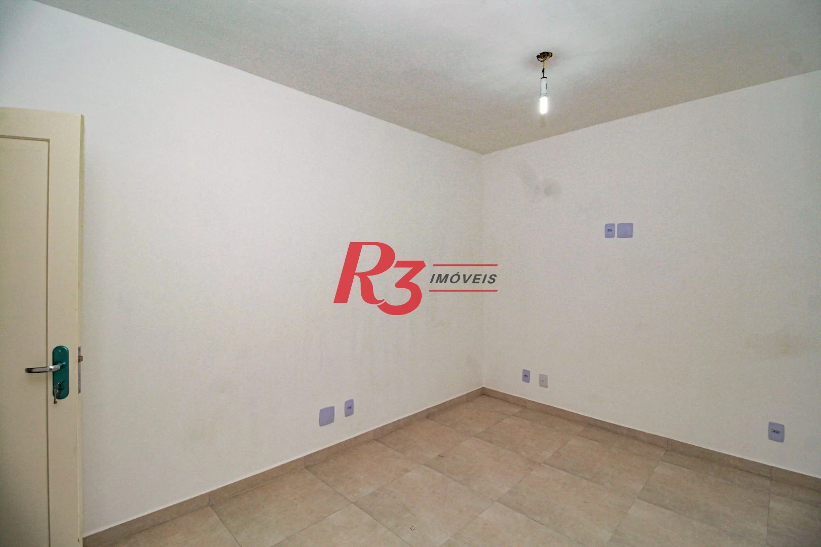 Casa à venda, 110 m² por R$ 920.000,00 - Encruzilhada - Santos/SP