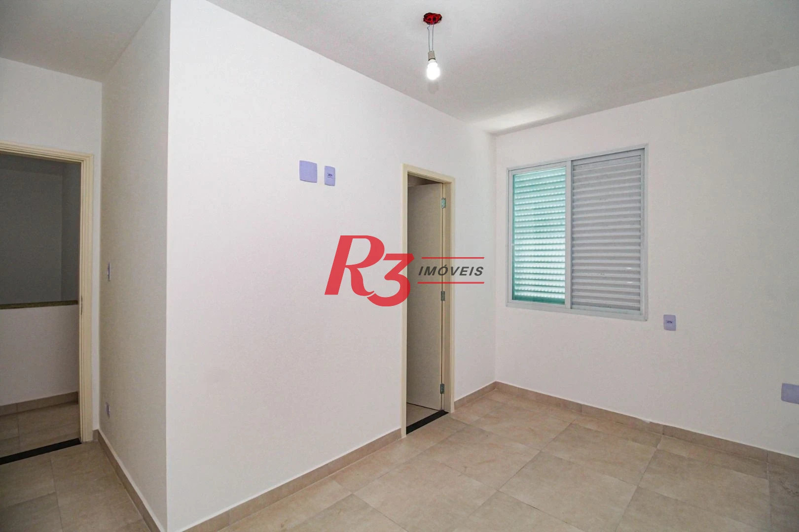 Casa à venda, 110 m² por R$ 920.000,00 - Encruzilhada - Santos/SP