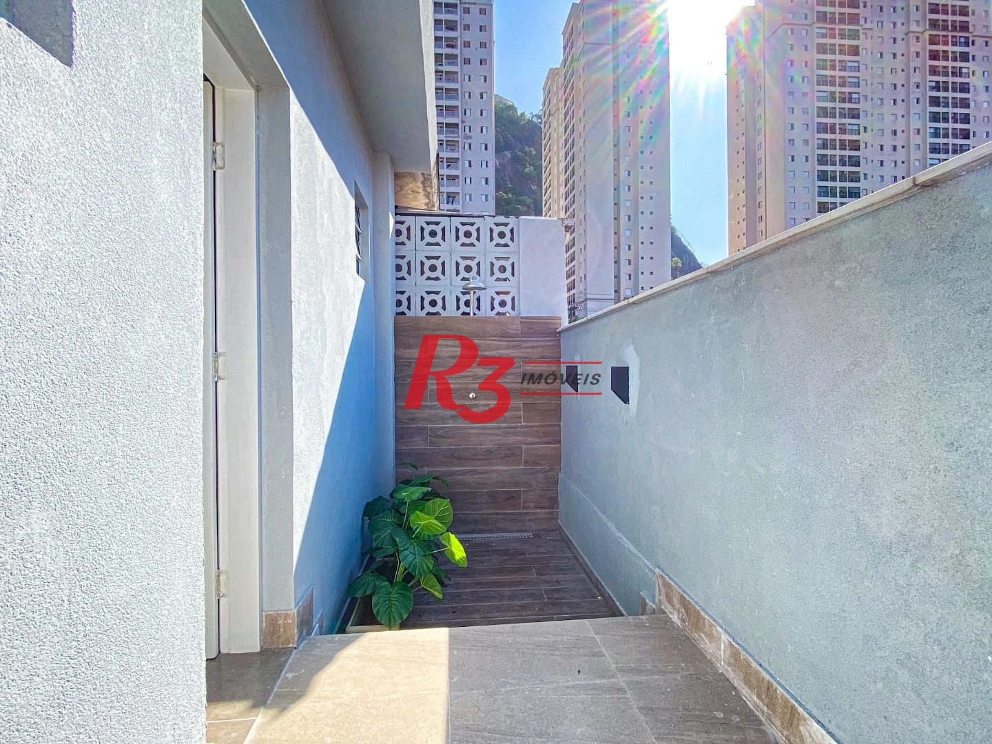 Sobrado à venda, 140 m² por R$ 648.000,00 - Marapé - Santos/SP