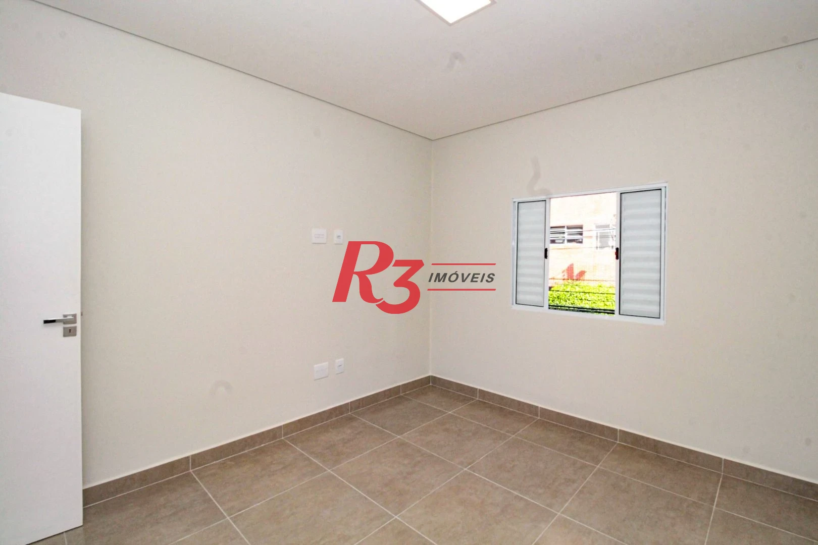 Sobrado à venda, 140 m² por R$ 648.000,00 - Marapé - Santos/SP