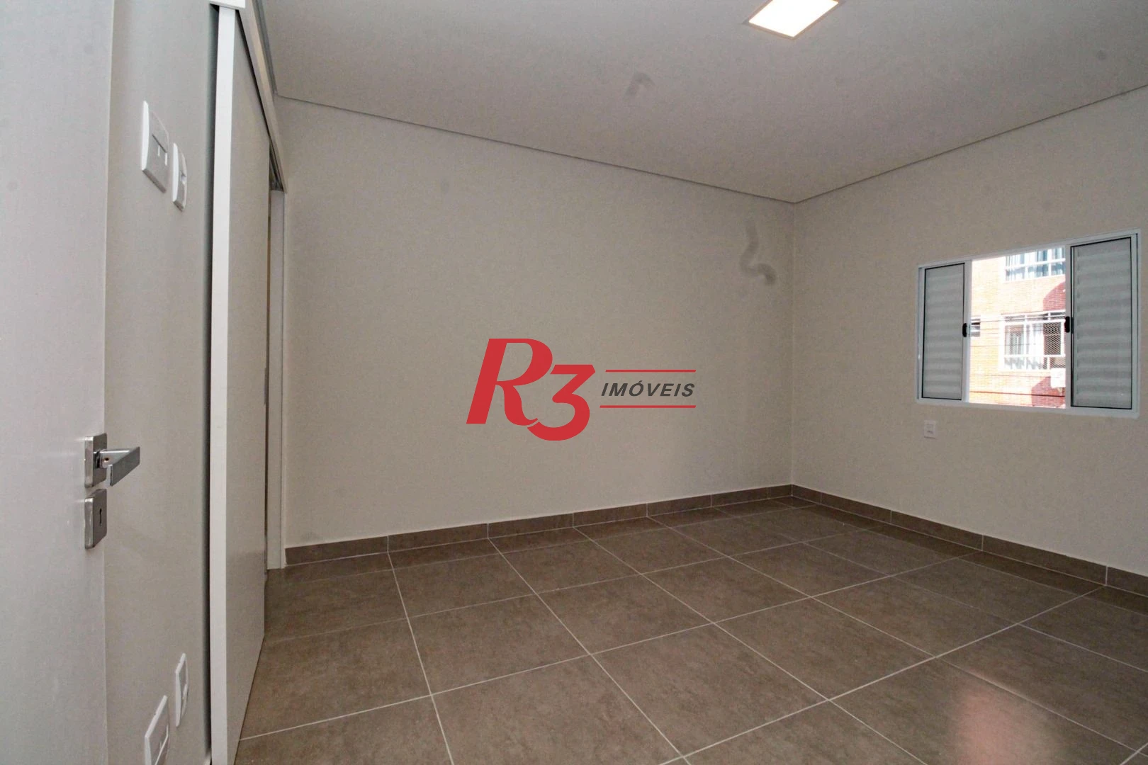 Sobrado à venda, 140 m² por R$ 648.000,00 - Marapé - Santos/SP