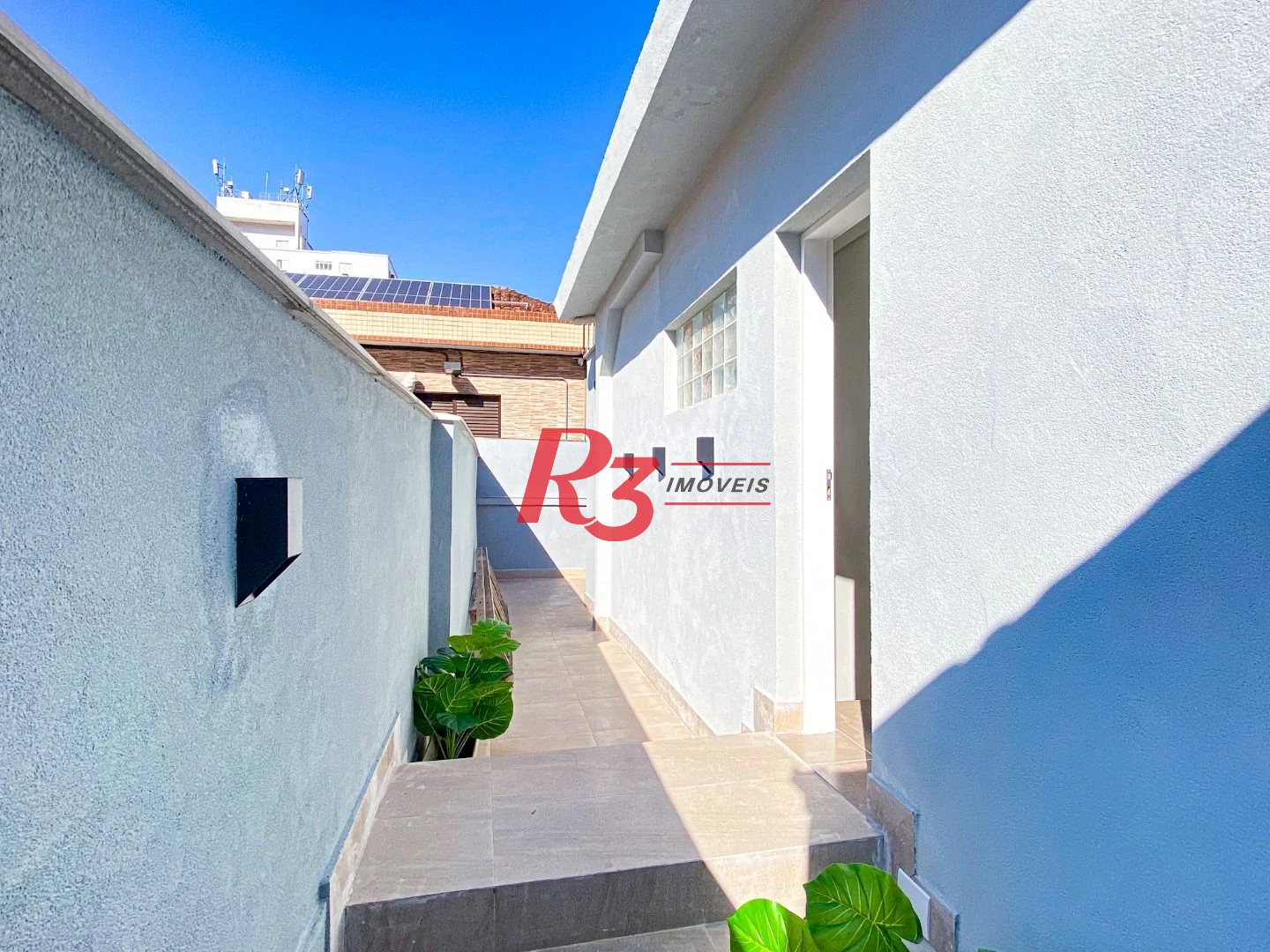 Sobrado à venda, 140 m² por R$ 648.000,00 - Marapé - Santos/SP