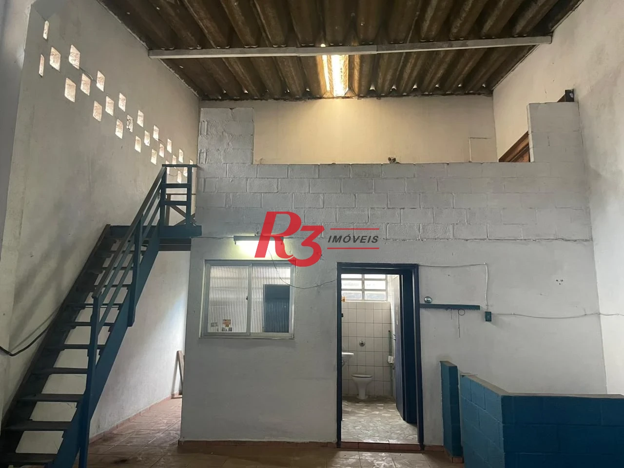 Galpão à venda, 255 m² - Estuário - Santos/SP