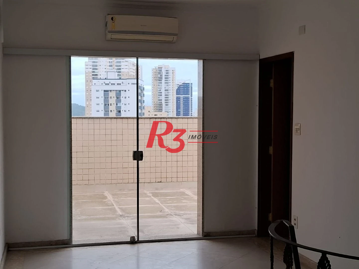 Cobertura à venda, 208 m² por R$ 900.000,00 - Ponta da Praia - Santos/SP