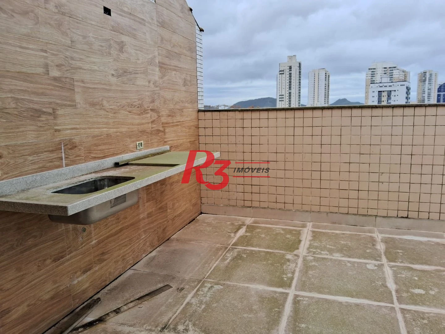 Cobertura à venda, 208 m² por R$ 900.000,00 - Ponta da Praia - Santos/SP