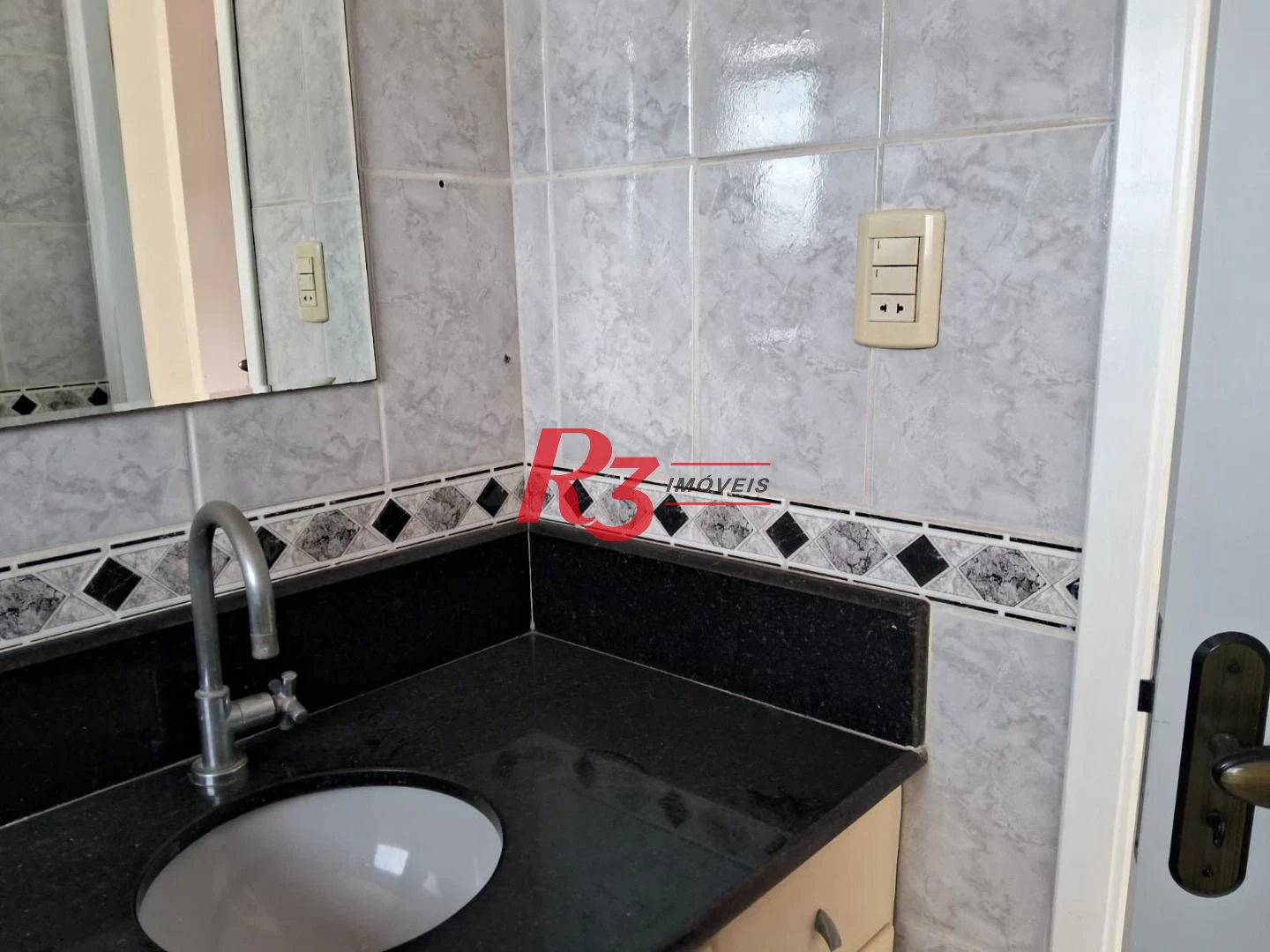 Cobertura à venda, 208 m² por R$ 900.000,00 - Ponta da Praia - Santos/SP