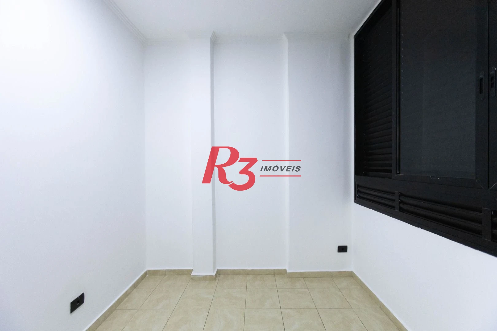 Apartamento com 2 dormitórios para alugar, 70 m² por R$ 3.380,02/mês - Gonzaga - Santos/SP
