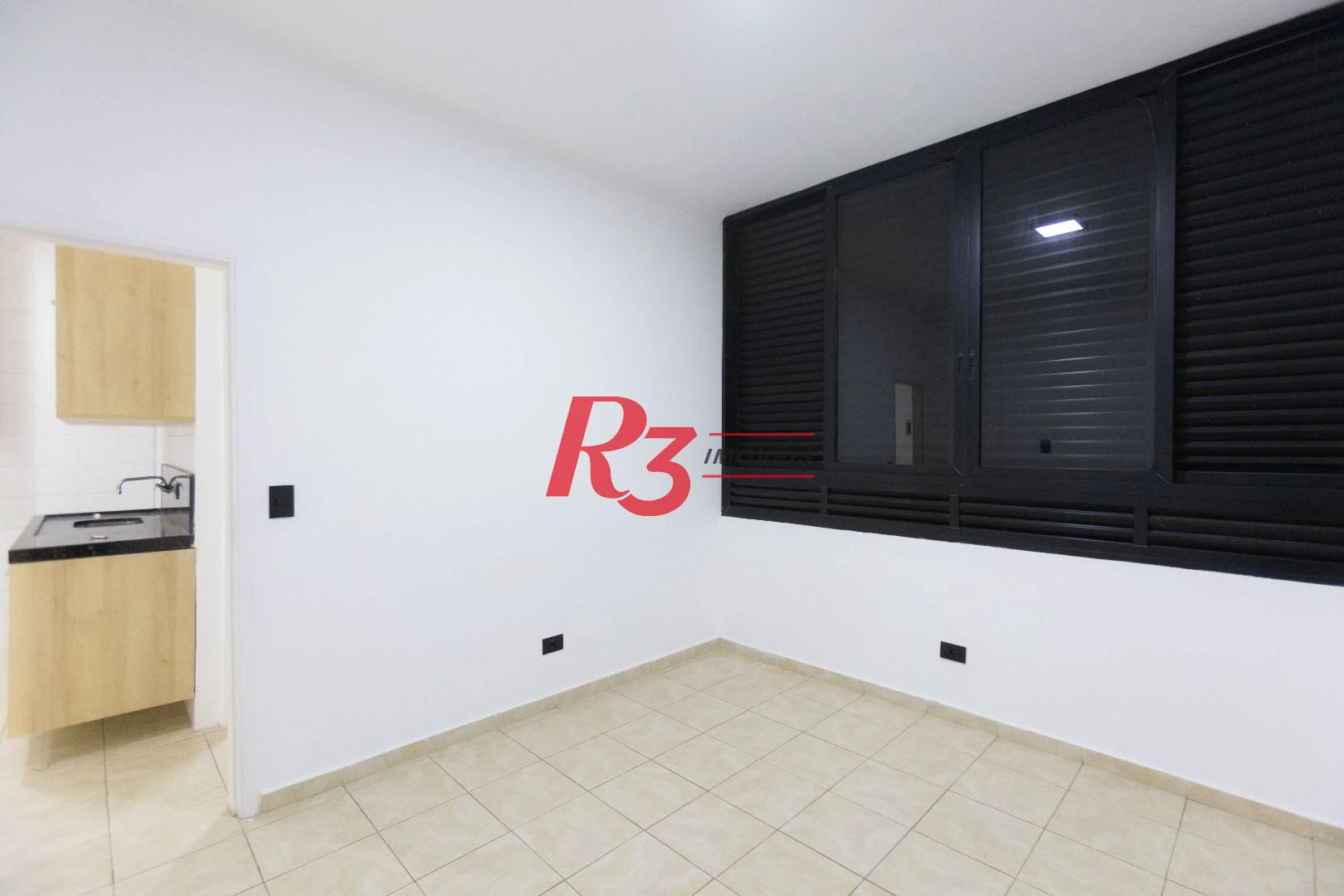 Apartamento com 2 dormitórios para alugar, 70 m² por R$ 3.380,02/mês - Gonzaga - Santos/SP