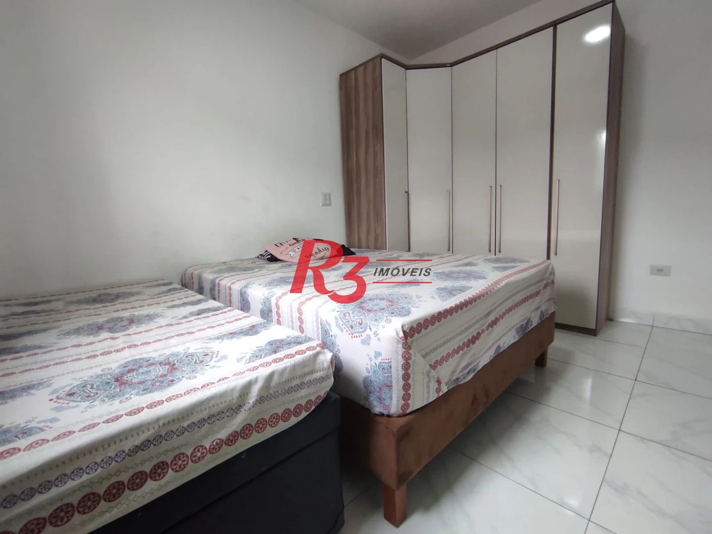Casa à venda, 145 m² por R$ 620.000,00 - Vila Voturuá - São Vicente/SP