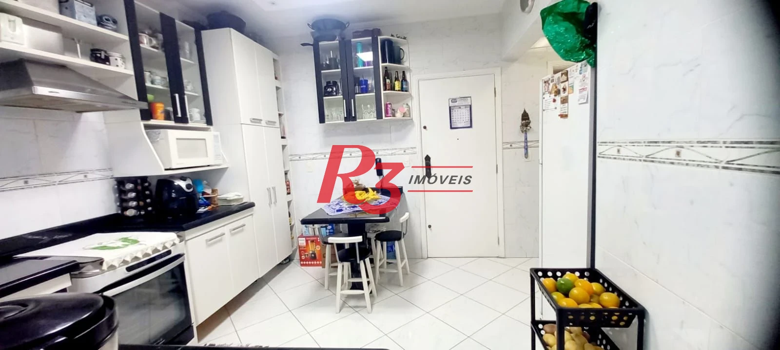 Apartamento com 2 dormitórios à venda, 106 m² por R$ 850.000,00 - Pompéia - Santos/SP