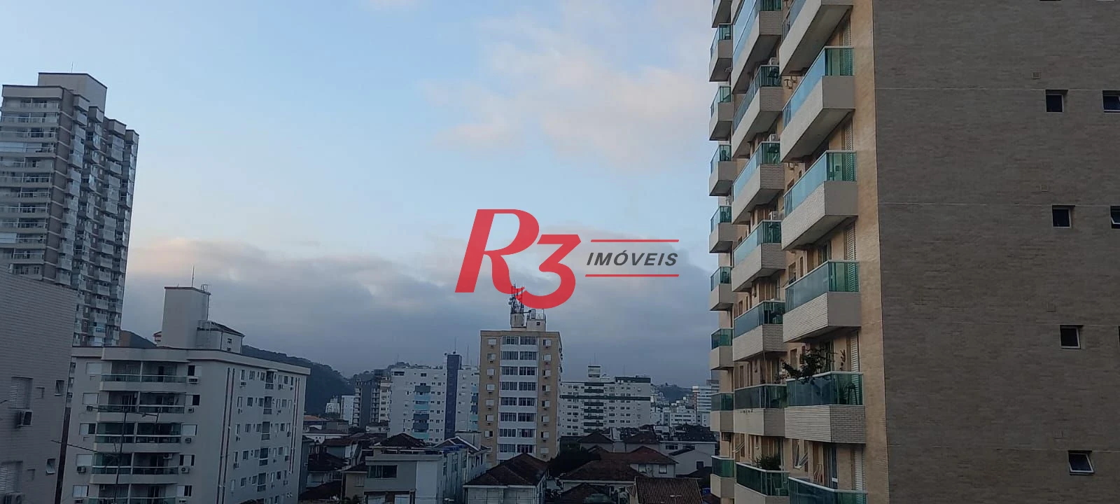 Apartamento com 2 dormitórios à venda, 106 m² por R$ 850.000,00 - Pompéia - Santos/SP