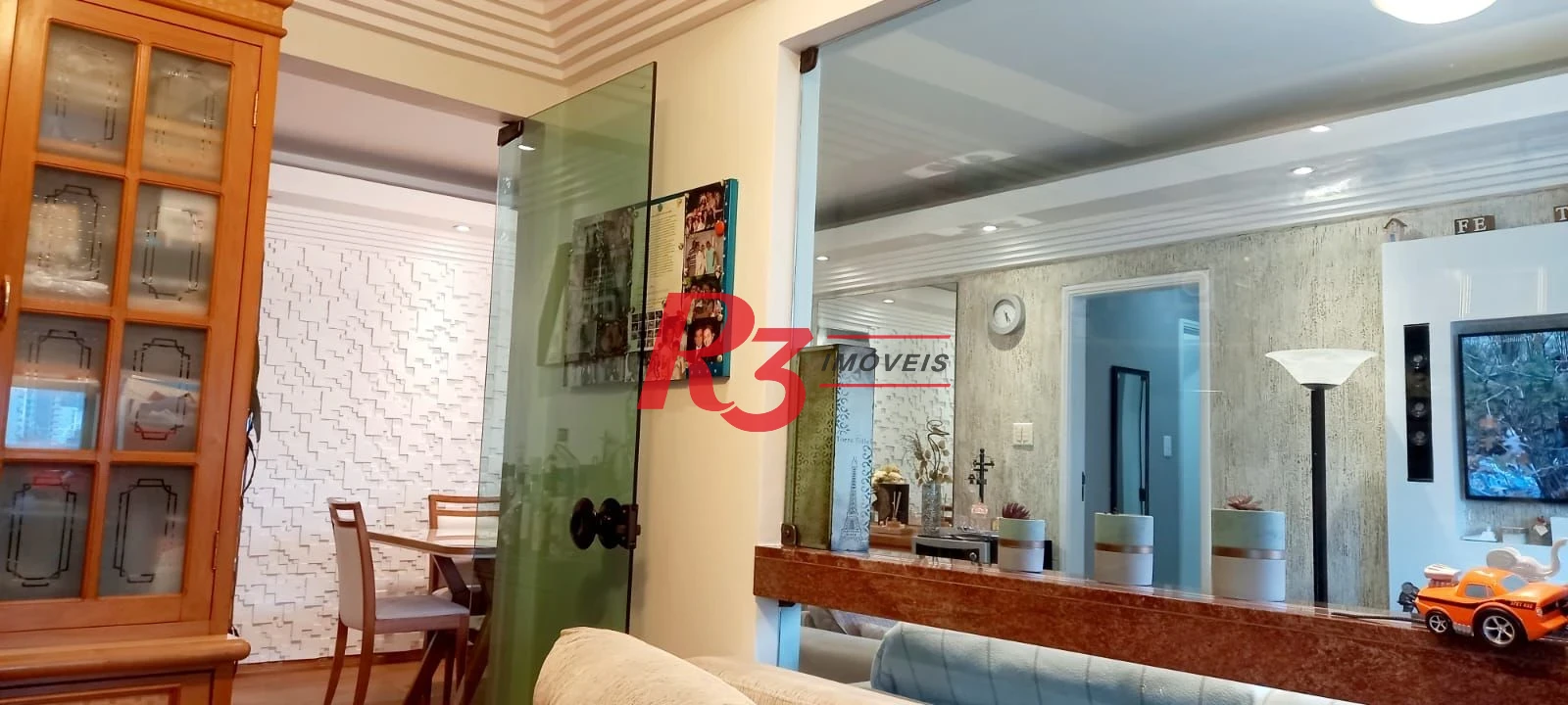 Apartamento com 2 dormitórios à venda, 106 m² por R$ 850.000,00 - Pompéia - Santos/SP