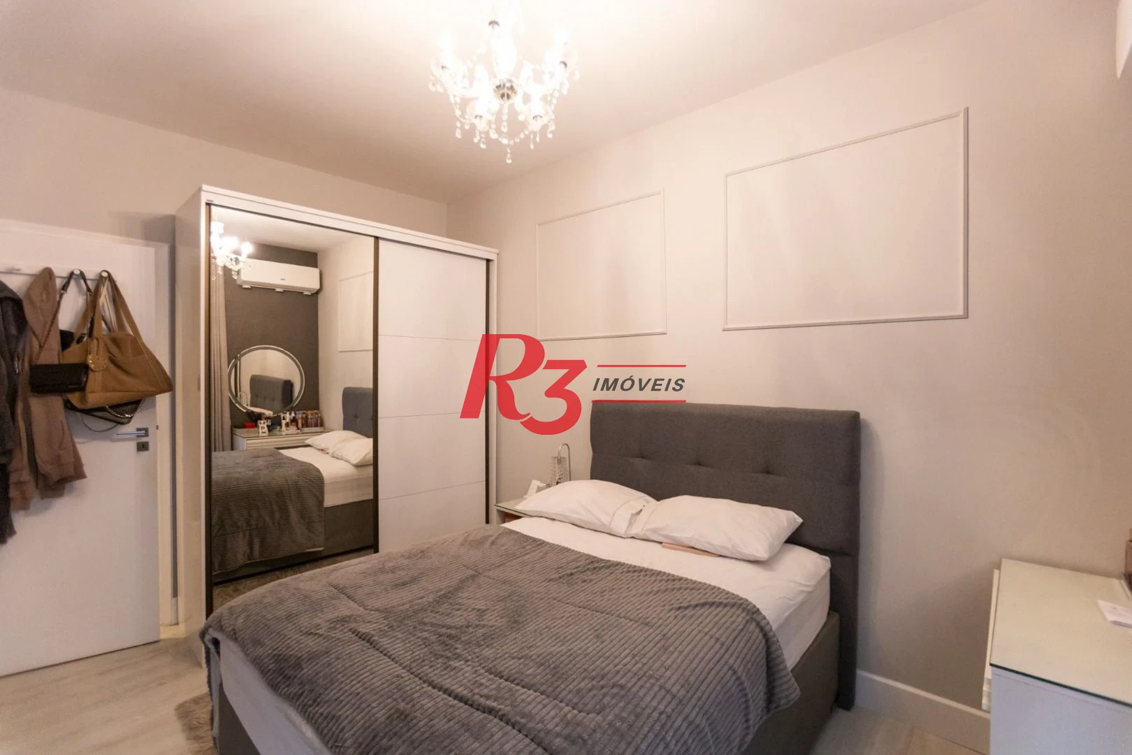 Apartamento à venda, 135 m² por R$ 1.800.000,00 - Embaré - Santos/SP