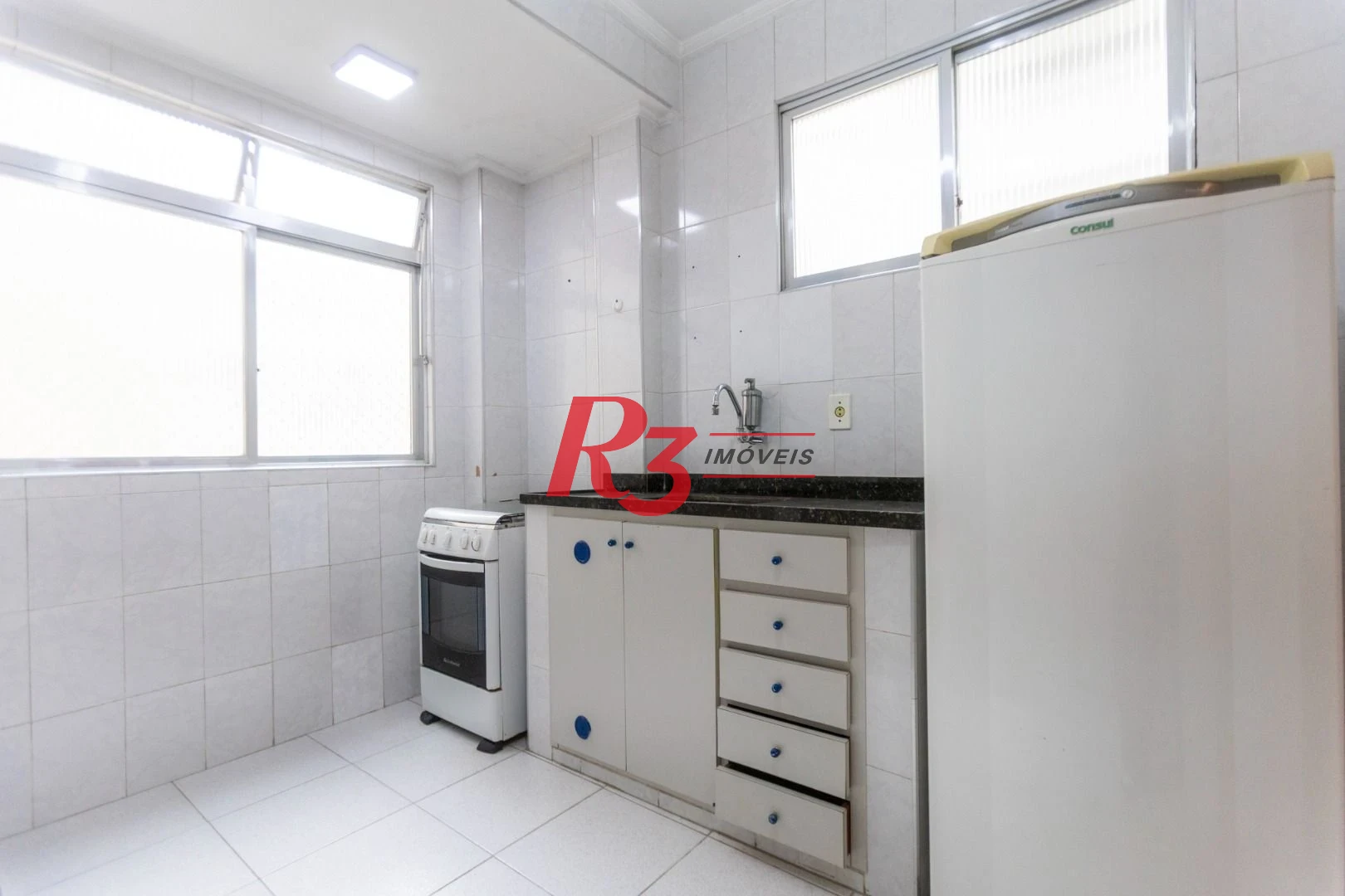 Apartamento à venda, 70 m² por R$ 470.000,00 - Embaré - Santos/SP
