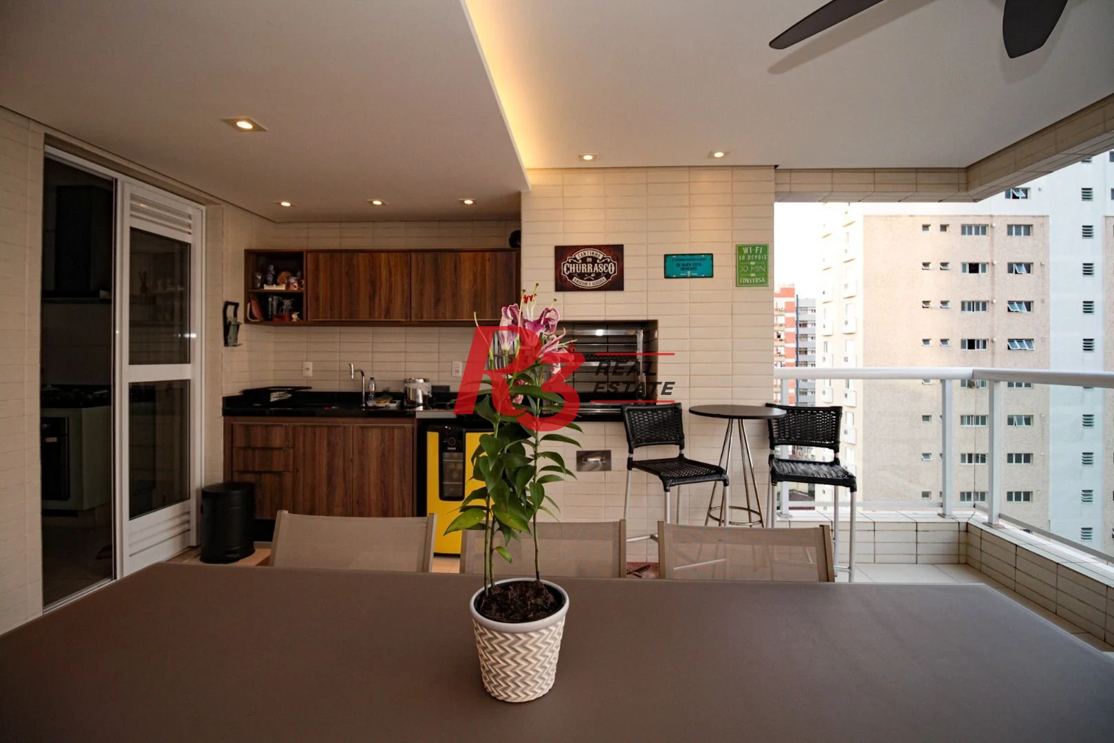 Apartamento com 3 dormitórios à venda, 163 m² por R$ 2.350.000,00 - Boqueirão - Santos/SP