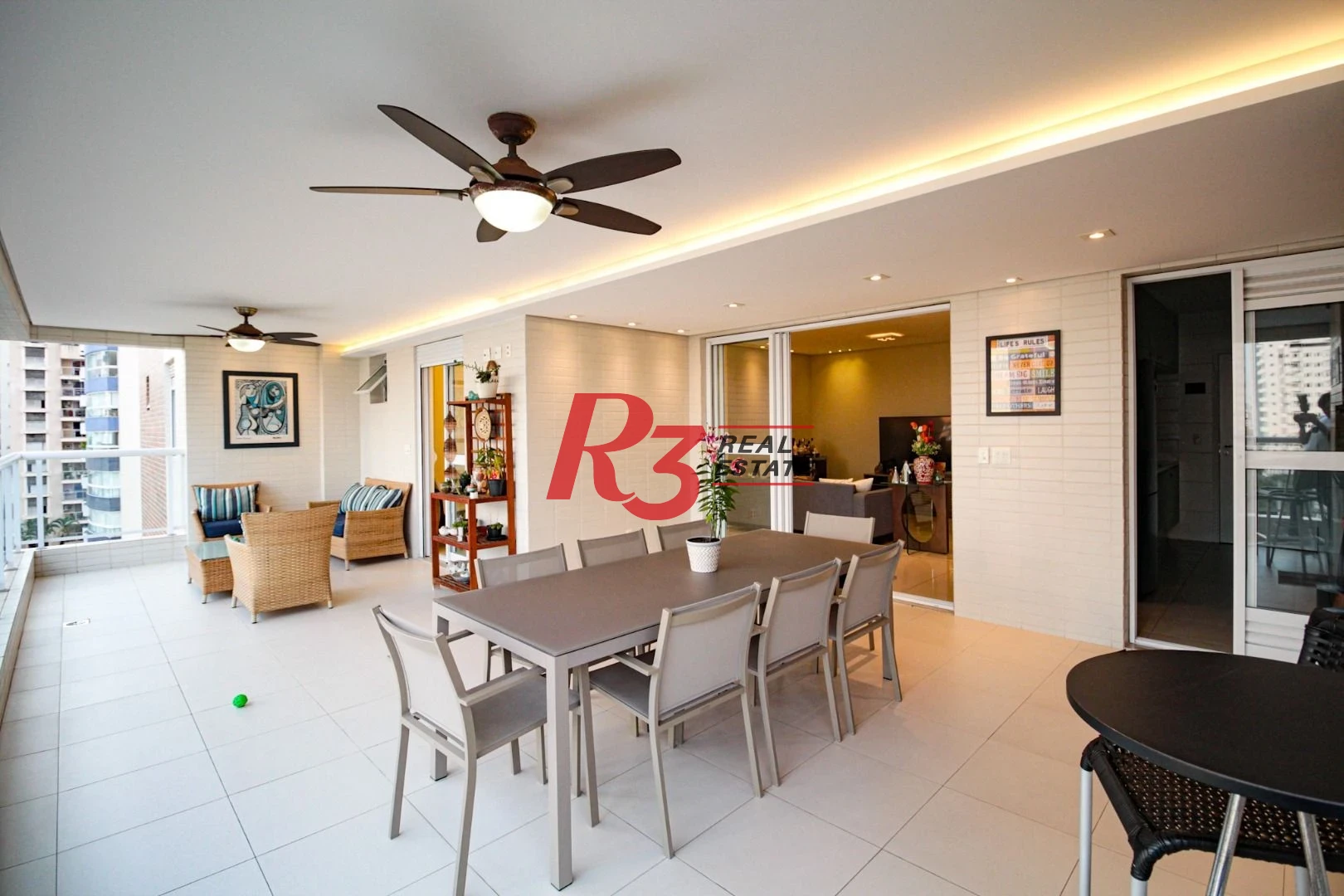 Apartamento com 3 dormitórios à venda, 163 m² por R$ 2.350.000,00 - Boqueirão - Santos/SP