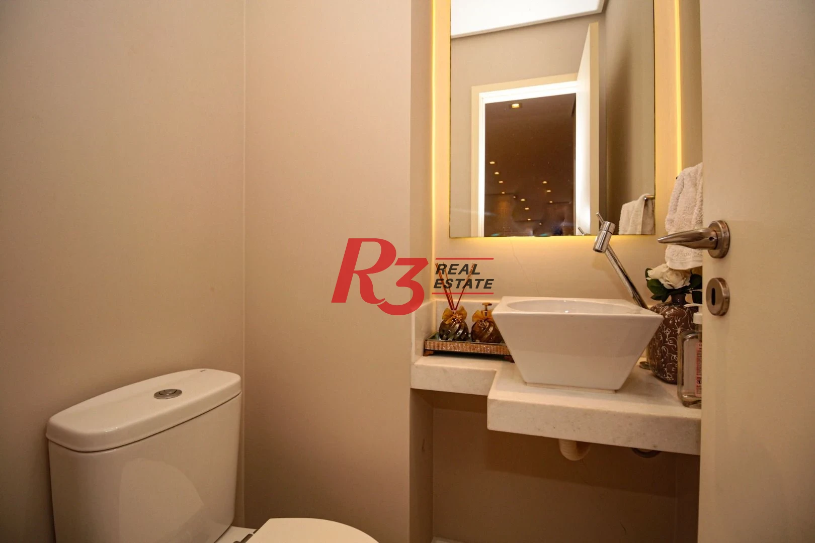 Apartamento com 3 dormitórios à venda, 163 m² por R$ 2.350.000,00 - Boqueirão - Santos/SP