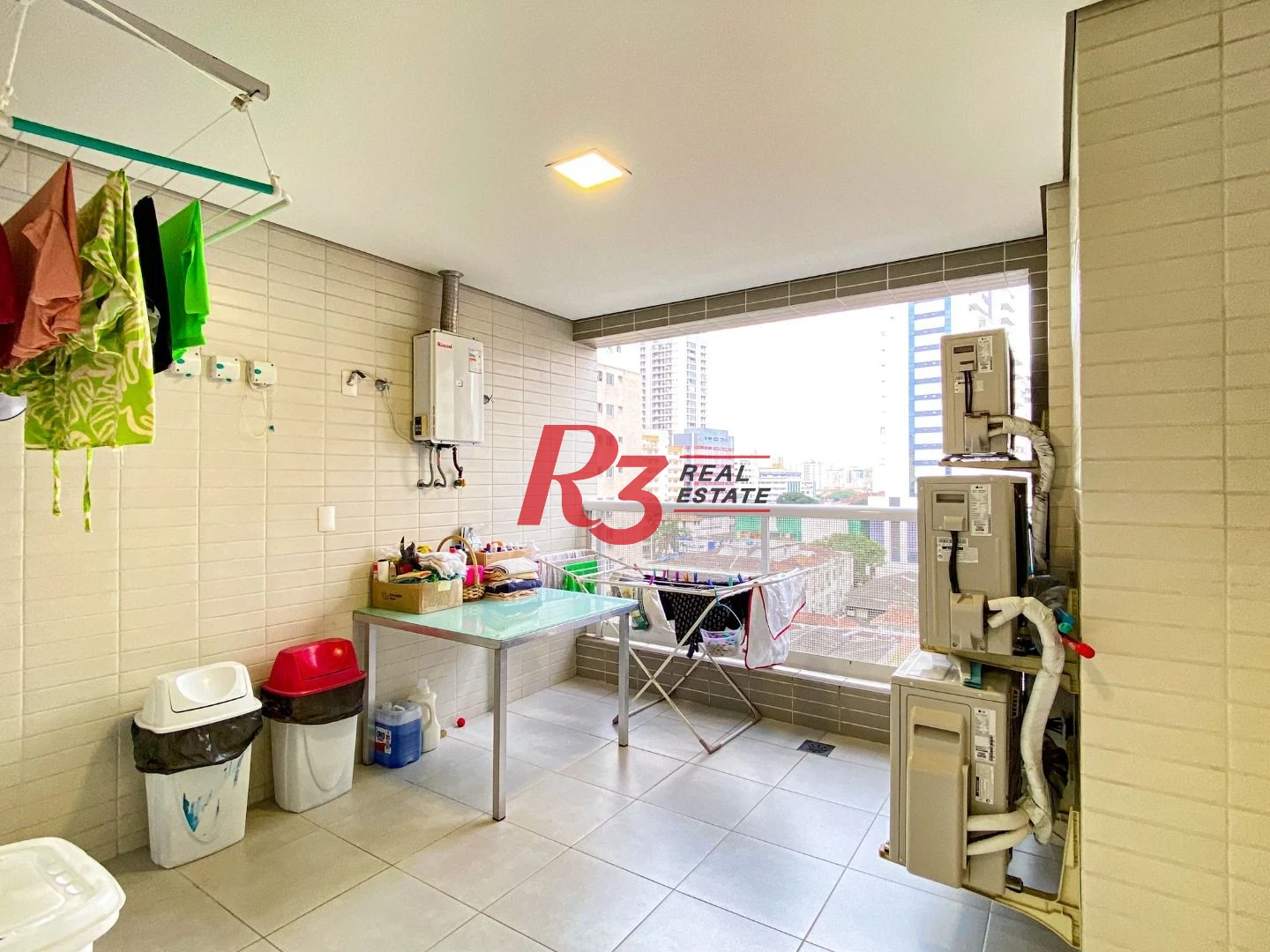 Apartamento com 3 dormitórios à venda, 163 m² por R$ 2.350.000,00 - Boqueirão - Santos/SP