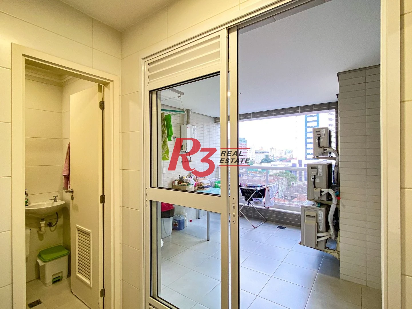 Apartamento com 3 dormitórios à venda, 163 m² por R$ 2.350.000,00 - Boqueirão - Santos/SP