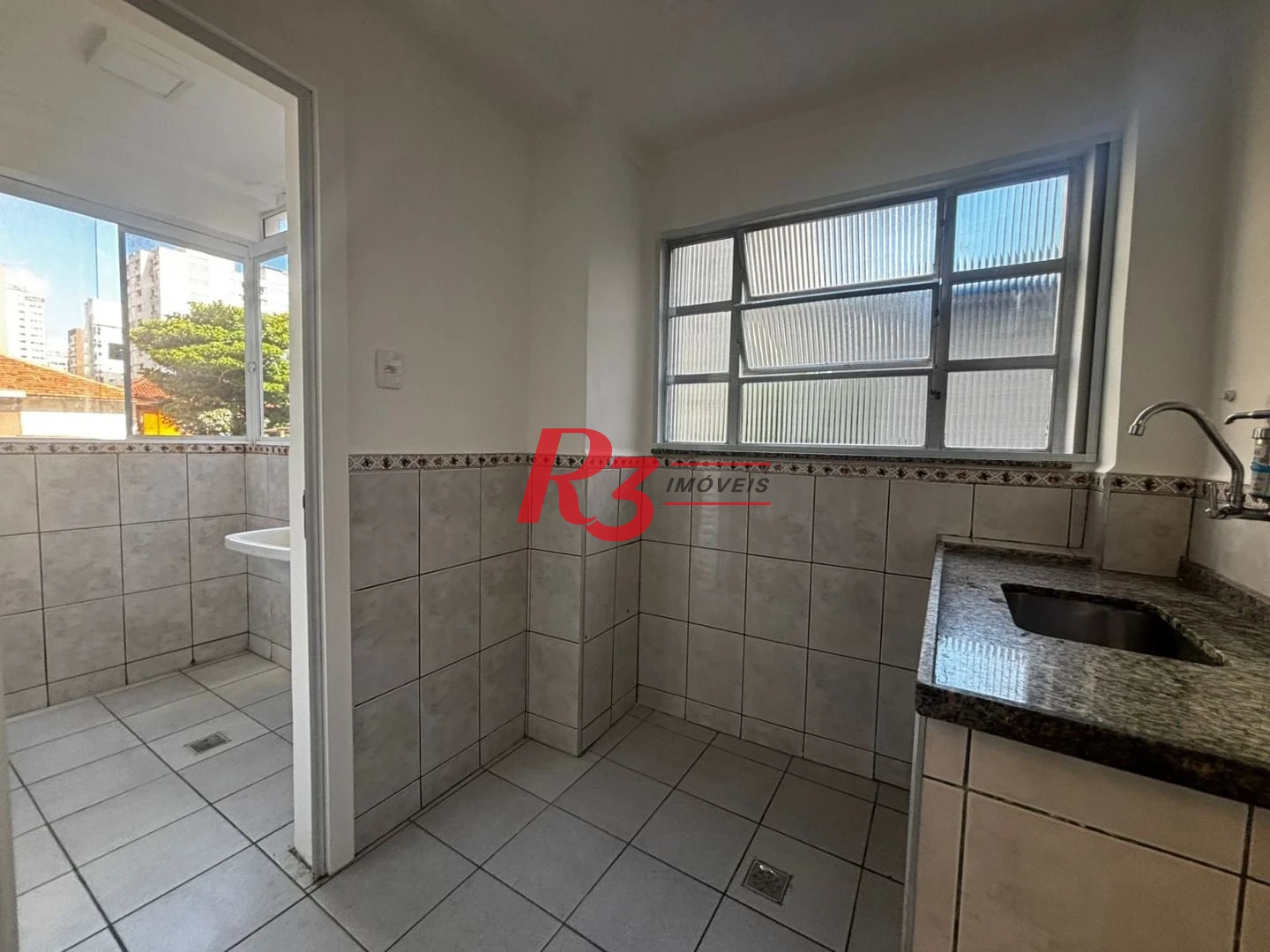 Apartamento com 1 dormitório, 37 m² - venda por R$ 310.000,00 ou aluguel por R$ 3.000,00/mês - Embaré - Santos/SP
