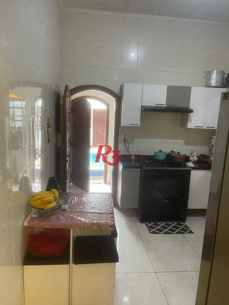 Casa à venda, 340 m² por R$ 850.000,00 - Jardim Guassu - São Vicente/SP