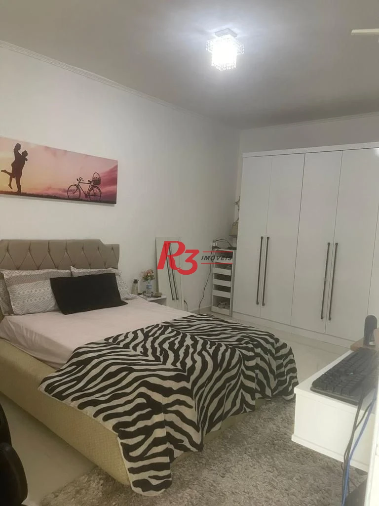 Casa à venda, 340 m² por R$ 850.000,00 - Jardim Guassu - São Vicente/SP