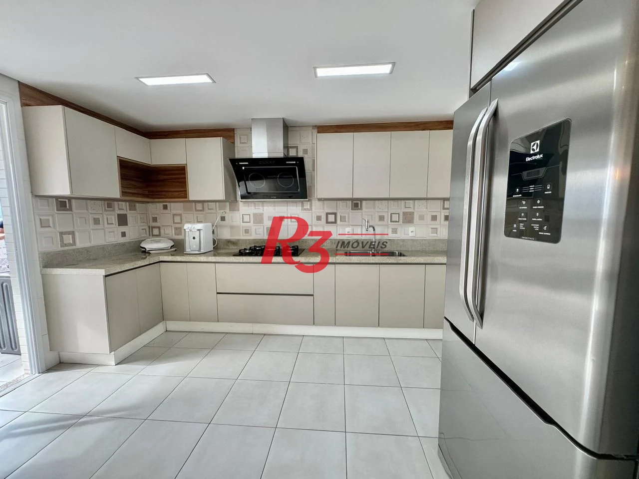 Apartamento com 3 dormitórios à venda, 127 m² por R$ 1.950.000,00 - Boqueirão - Santos/SP