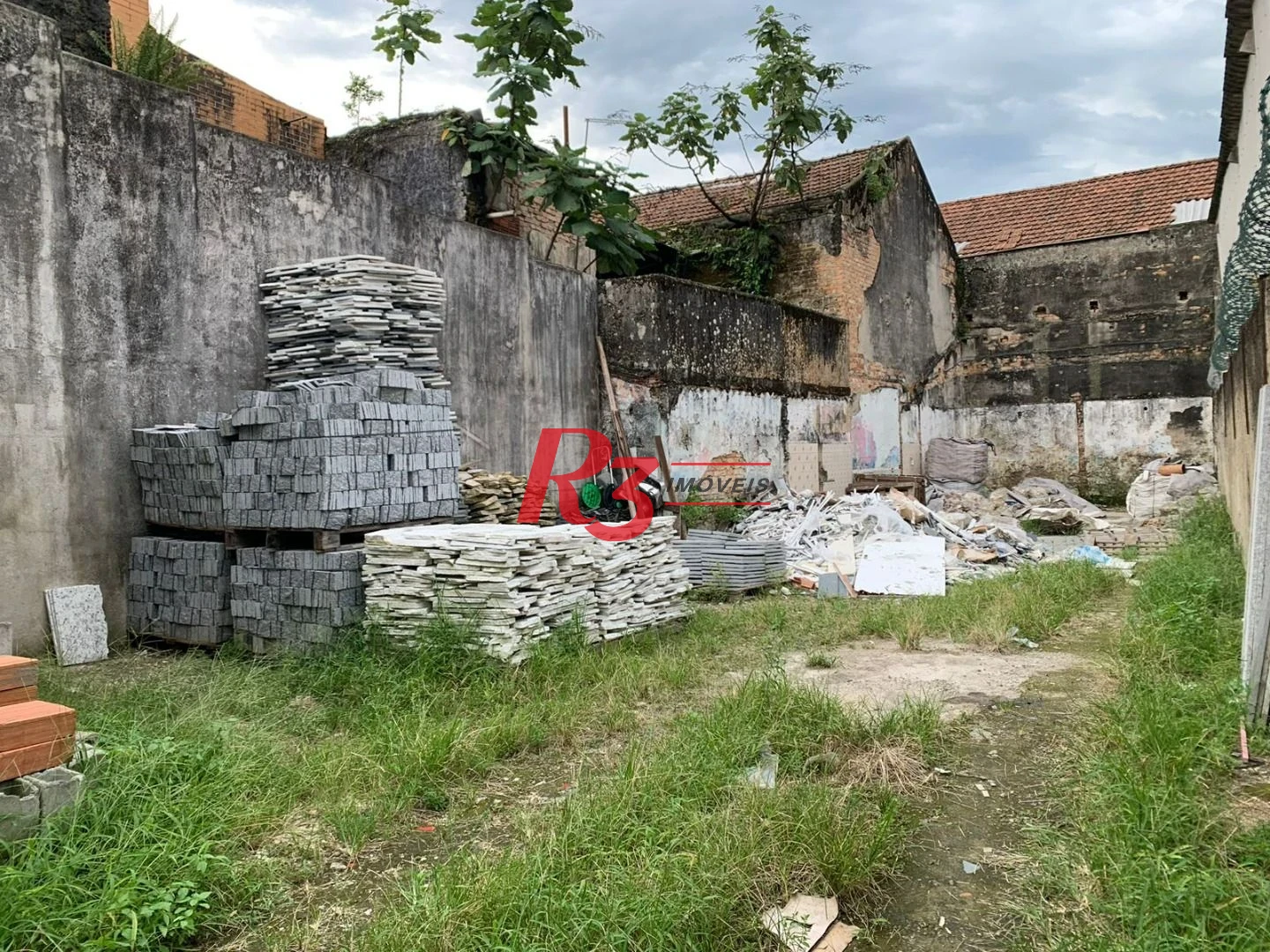 Terreno à venda, 222 m² por R$ 687.000,00 - Centro - Santos/SP