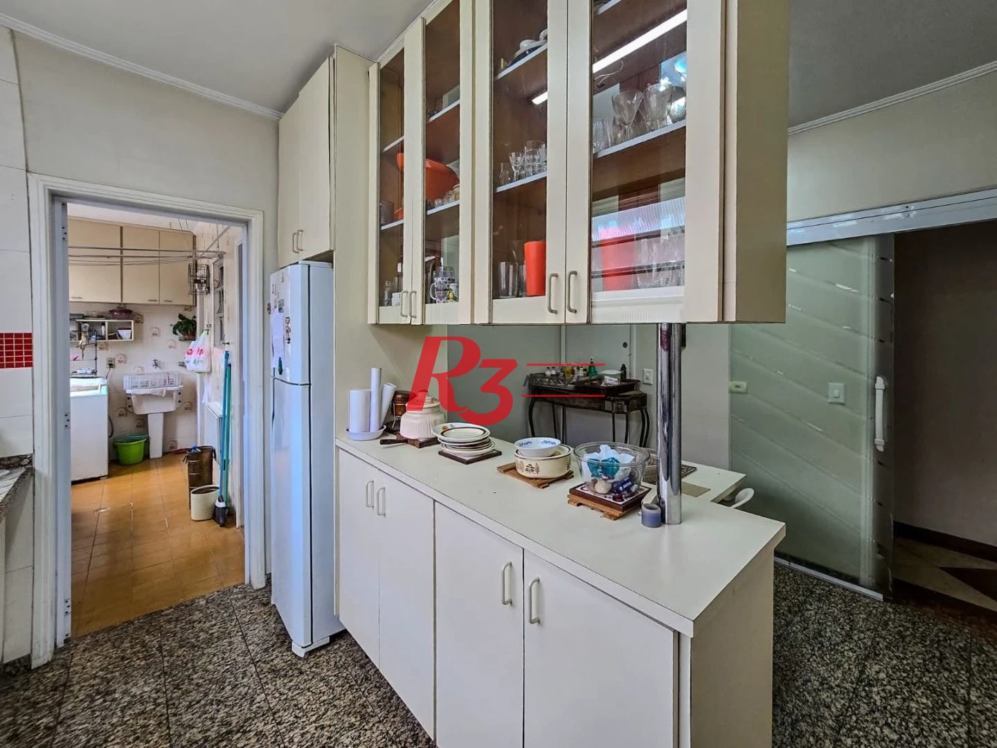 Apartamento com 2 dormitórios à venda, 100 m² por R$ 730.000,00 - Boqueirão - Santos/SP