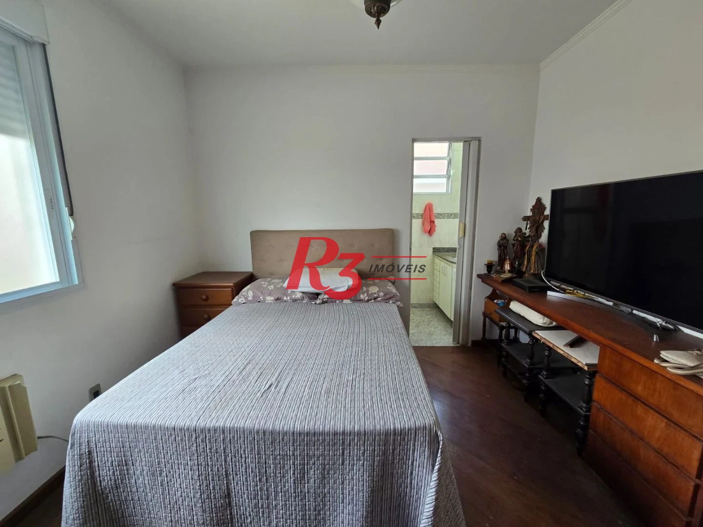 Apartamento com 2 dormitórios à venda, 100 m² por R$ 730.000,00 - Boqueirão - Santos/SP
