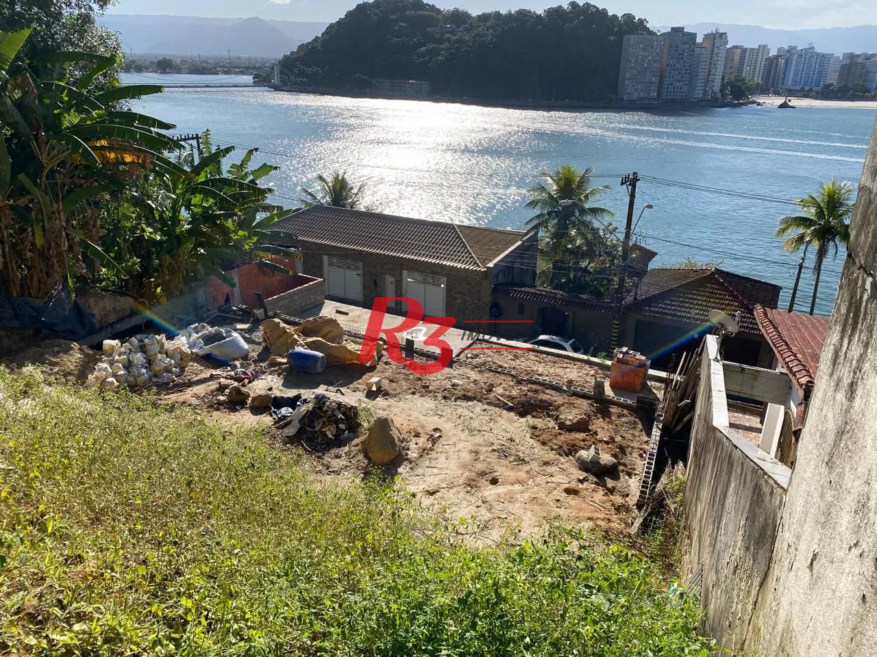 Terreno à venda, 475 m² por R$ 640.000,00 - Parque Prainha - São Vicente/SP