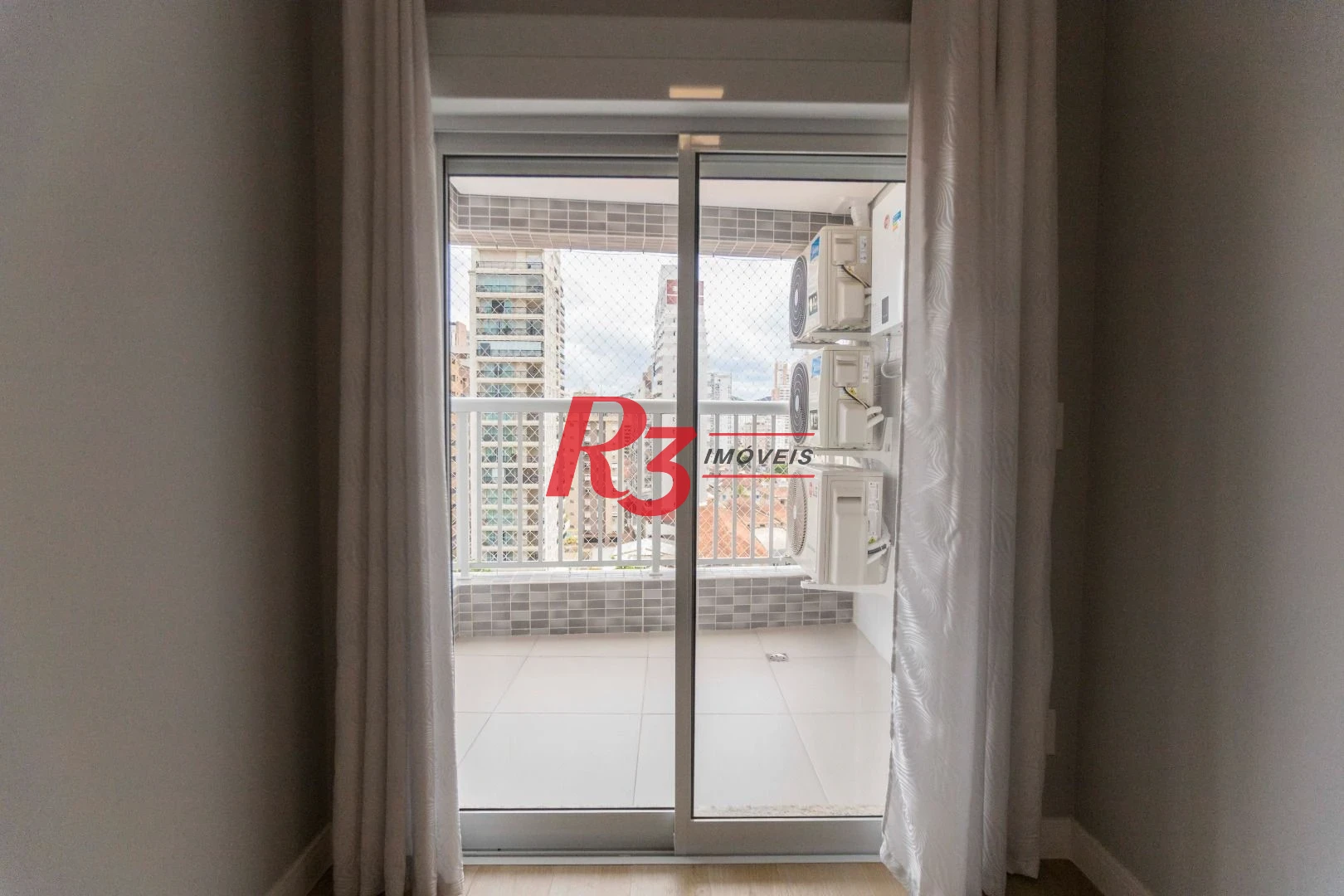 Apartamento com 2 dormitórios à venda, 65 m² por R$ 1.100.000,00 - Vila Rica - Santos/SP