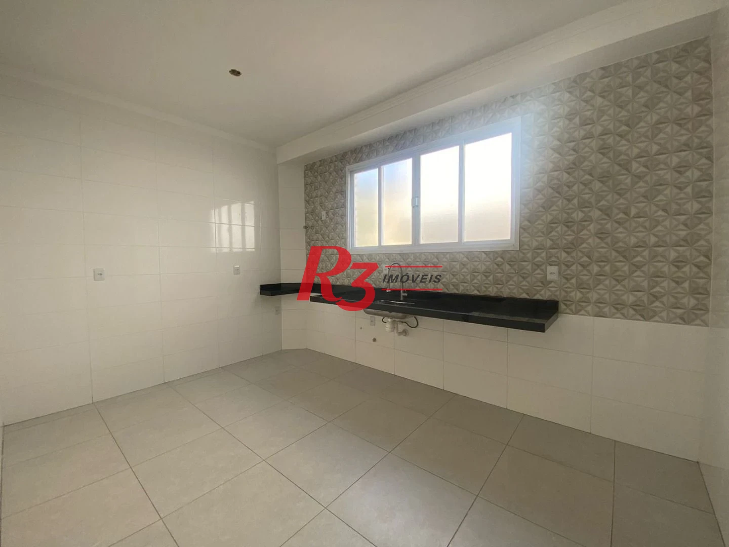 Casa à venda, 118 m² por R$ 1.000.000,00 - Campo Grande - Santos/SP