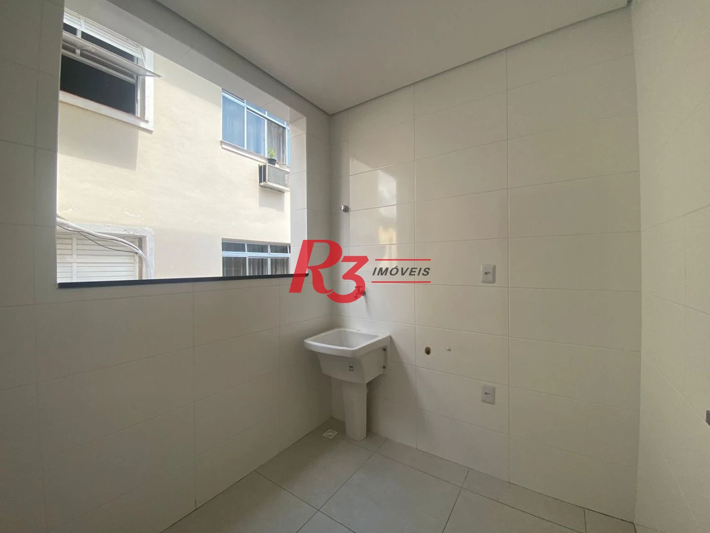 Casa à venda, 118 m² por R$ 1.000.000,00 - Campo Grande - Santos/SP