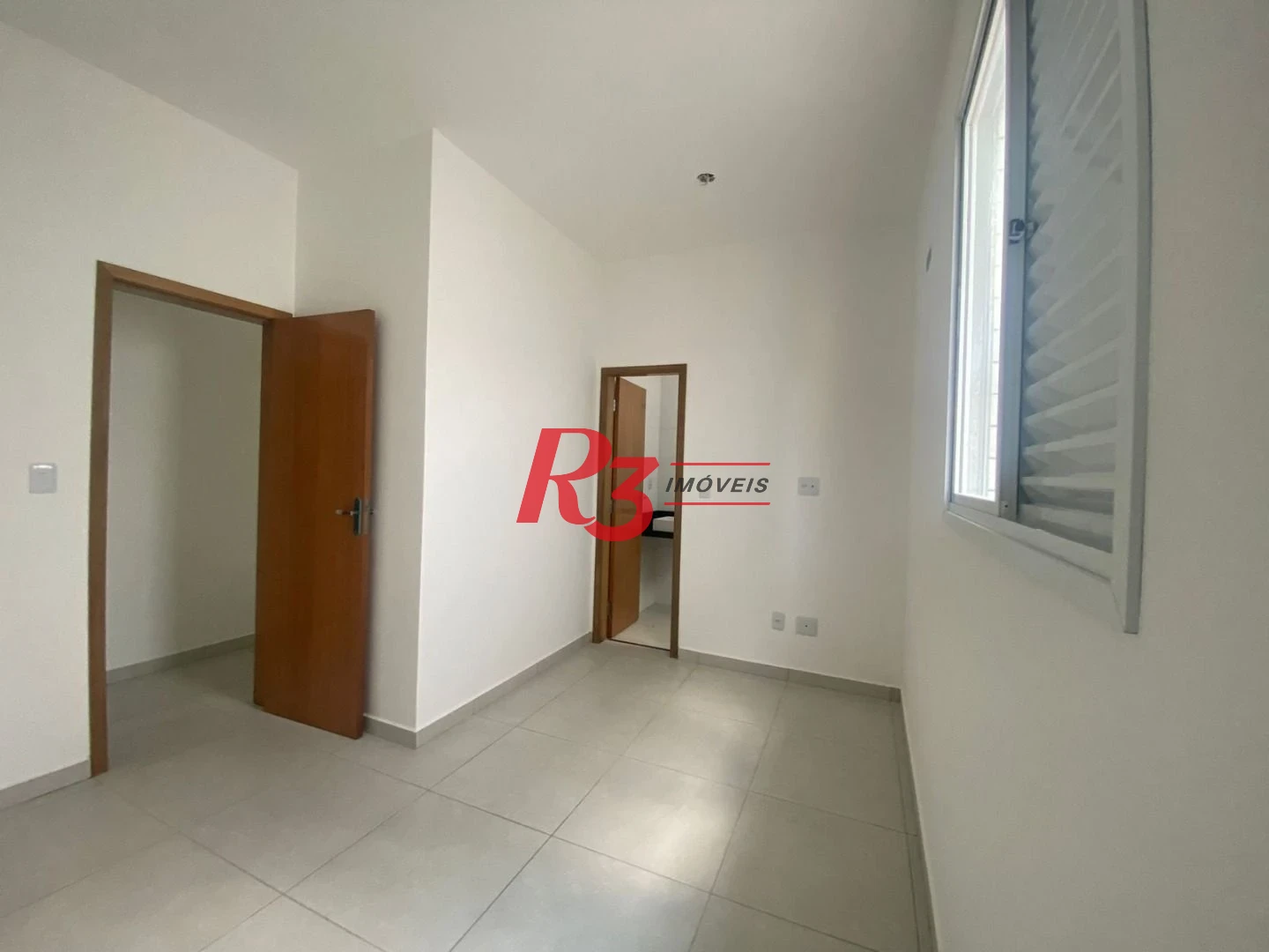 Casa à venda, 118 m² por R$ 1.000.000,00 - Campo Grande - Santos/SP