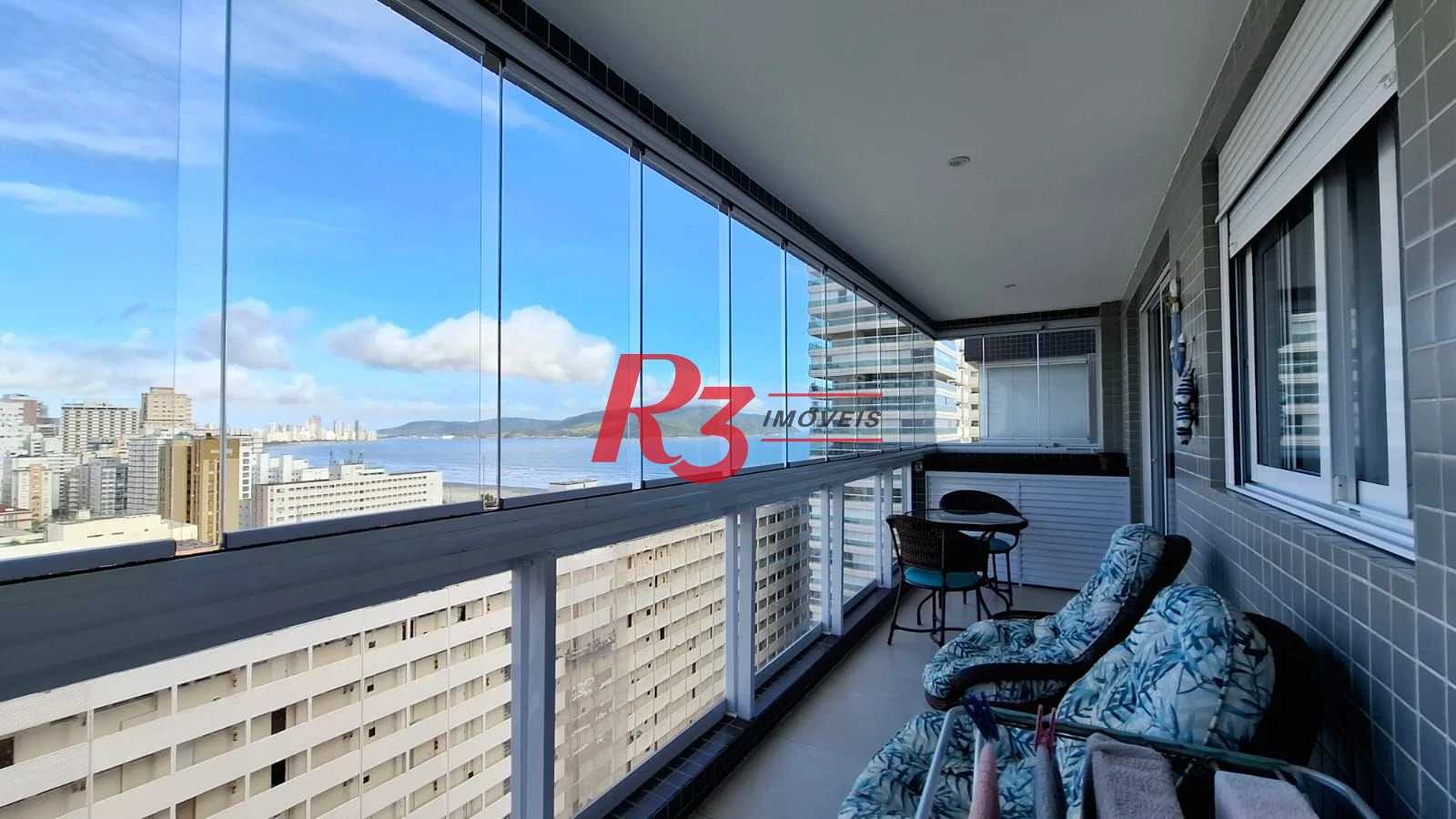 Apartamento à venda, 72 m² por R$ 1.450.000,00 - Gonzaga - Santos/SP