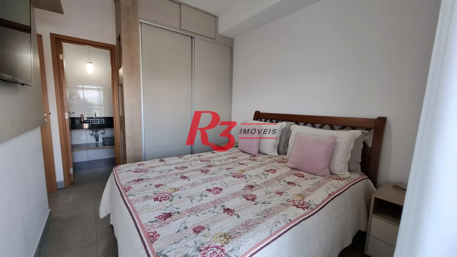 Apartamento à venda, 72 m² por R$ 1.450.000,00 - Gonzaga - Santos/SP