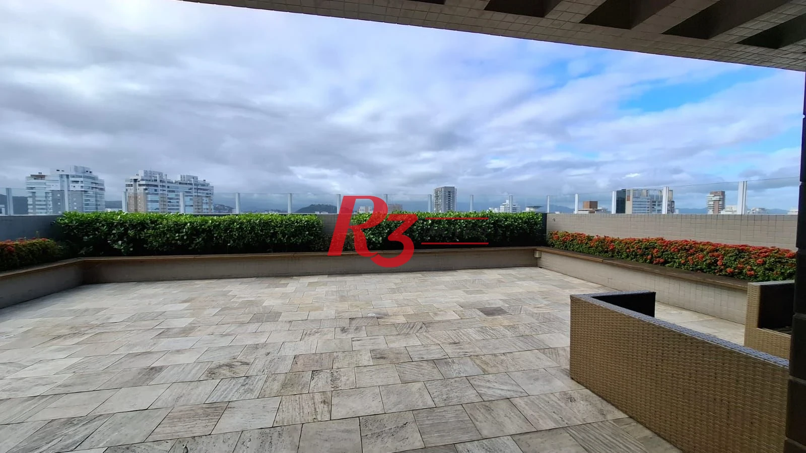 Apartamento à venda, 72 m² por R$ 1.450.000,00 - Gonzaga - Santos/SP