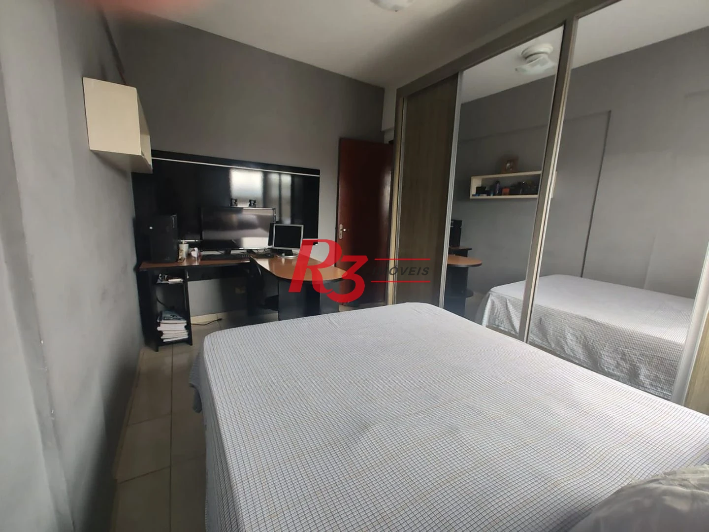 Apartamento com 2 dormitórios à venda, 94 m² por R$ 240.000,00 - Vila Nossa Senhora de Fátima - São Vicente/SP