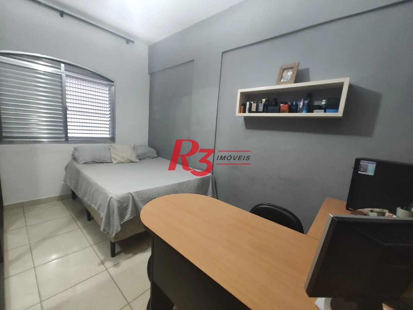 Apartamento com 2 dormitórios à venda, 94 m² por R$ 240.000,00 - Vila Nossa Senhora de Fátima - São Vicente/SP