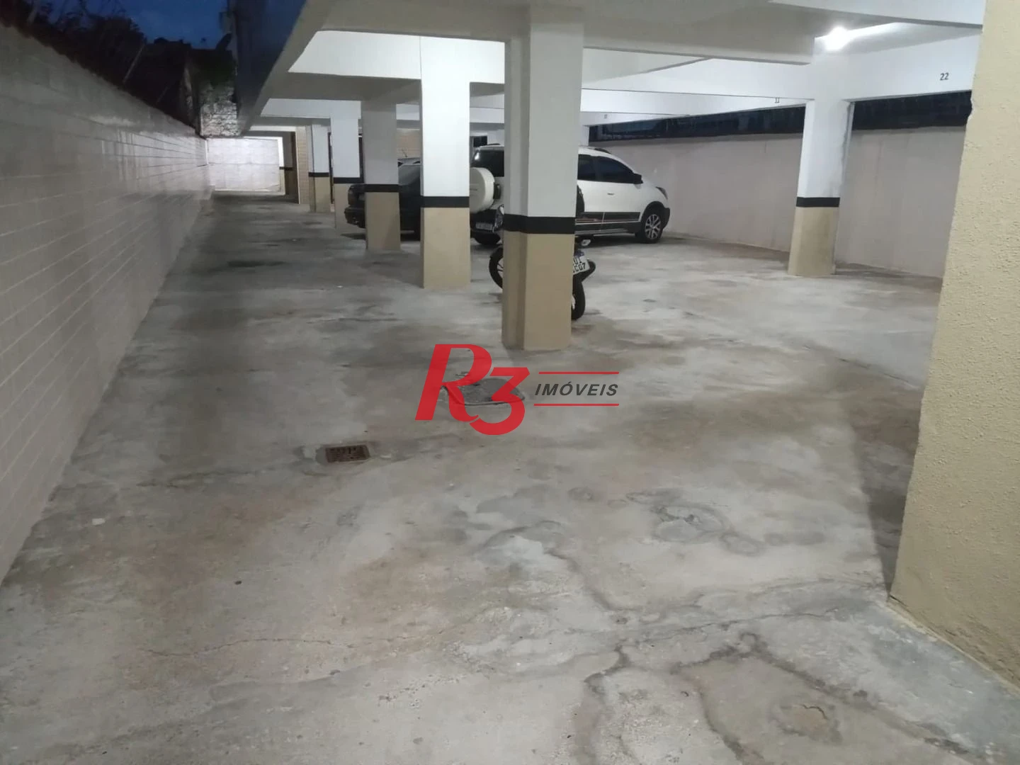 Apartamento com 2 dormitórios à venda, 94 m² por R$ 240.000,00 - Vila Nossa Senhora de Fátima - São Vicente/SP