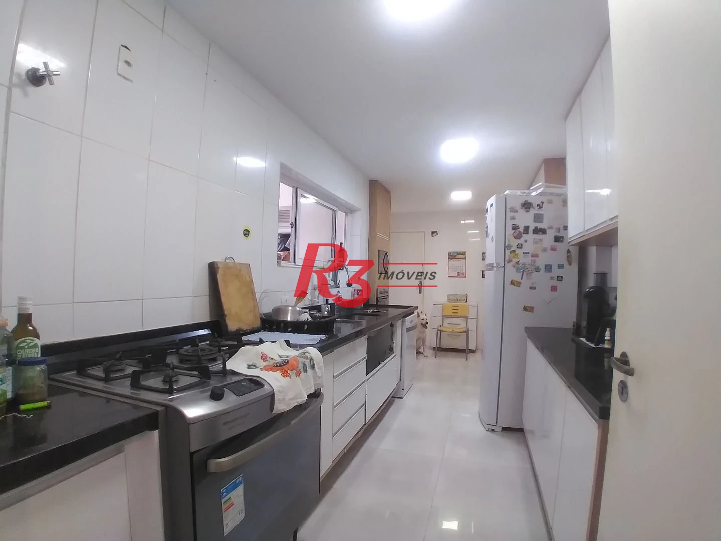 Apartamento com 3 dormitórios à venda, 159 m² por R$ 700.000,00 - Gonzaga - Santos/SP