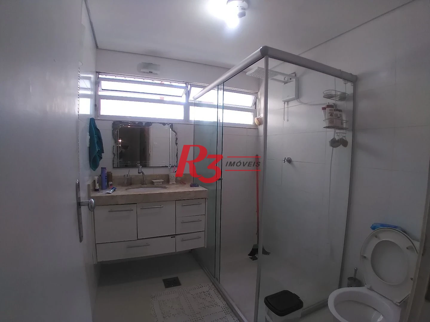 Apartamento com 3 dormitórios à venda, 159 m² por R$ 700.000,00 - Gonzaga - Santos/SP