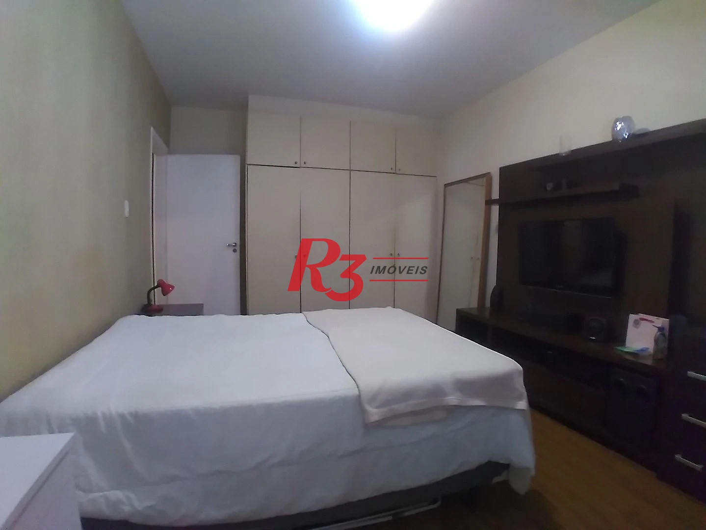 Apartamento com 3 dormitórios à venda, 159 m² por R$ 700.000,00 - Gonzaga - Santos/SP