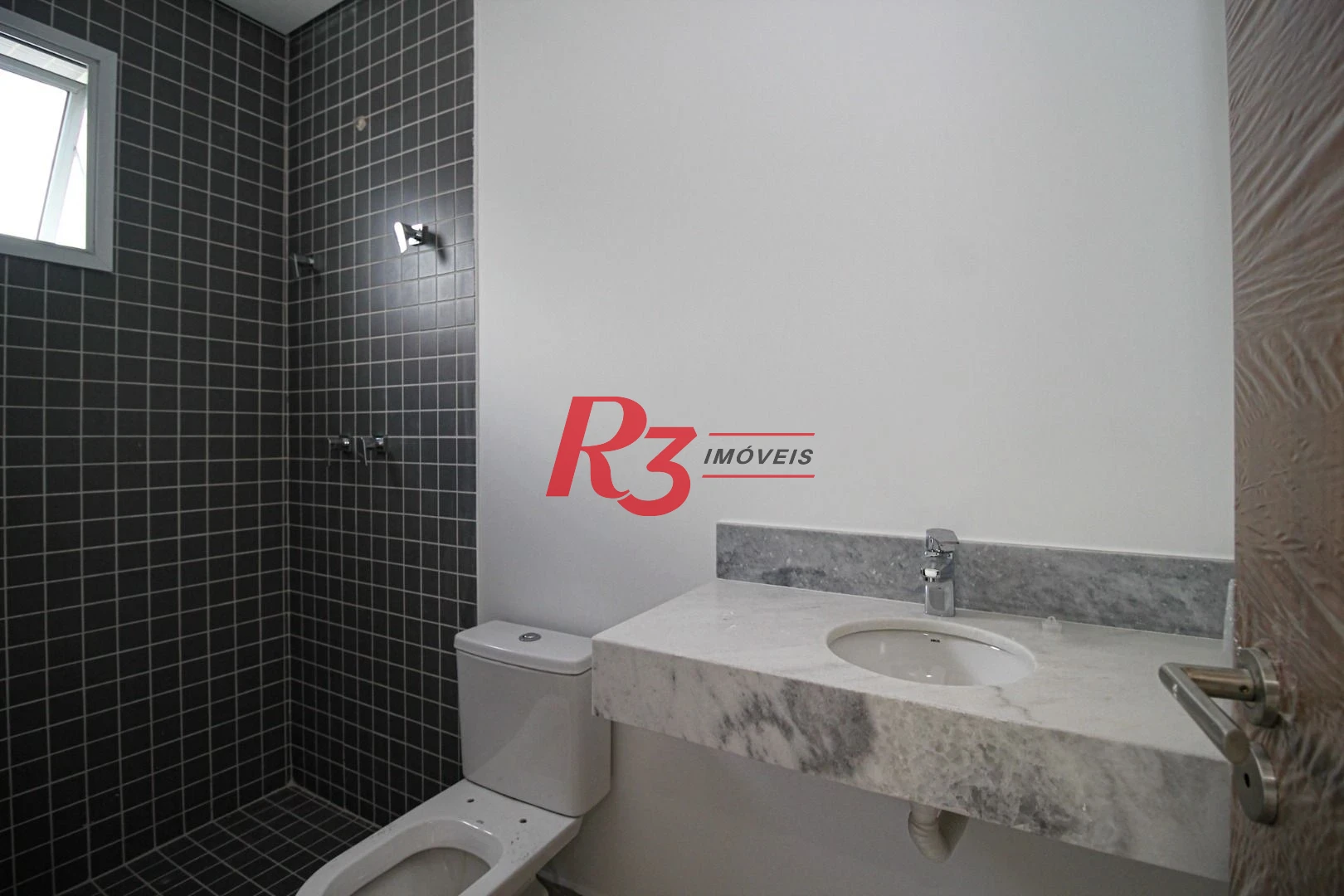 Apartamento Duplex à venda, 162 m² por R$ 1.800.000,00 - Boqueirão - Santos/SP