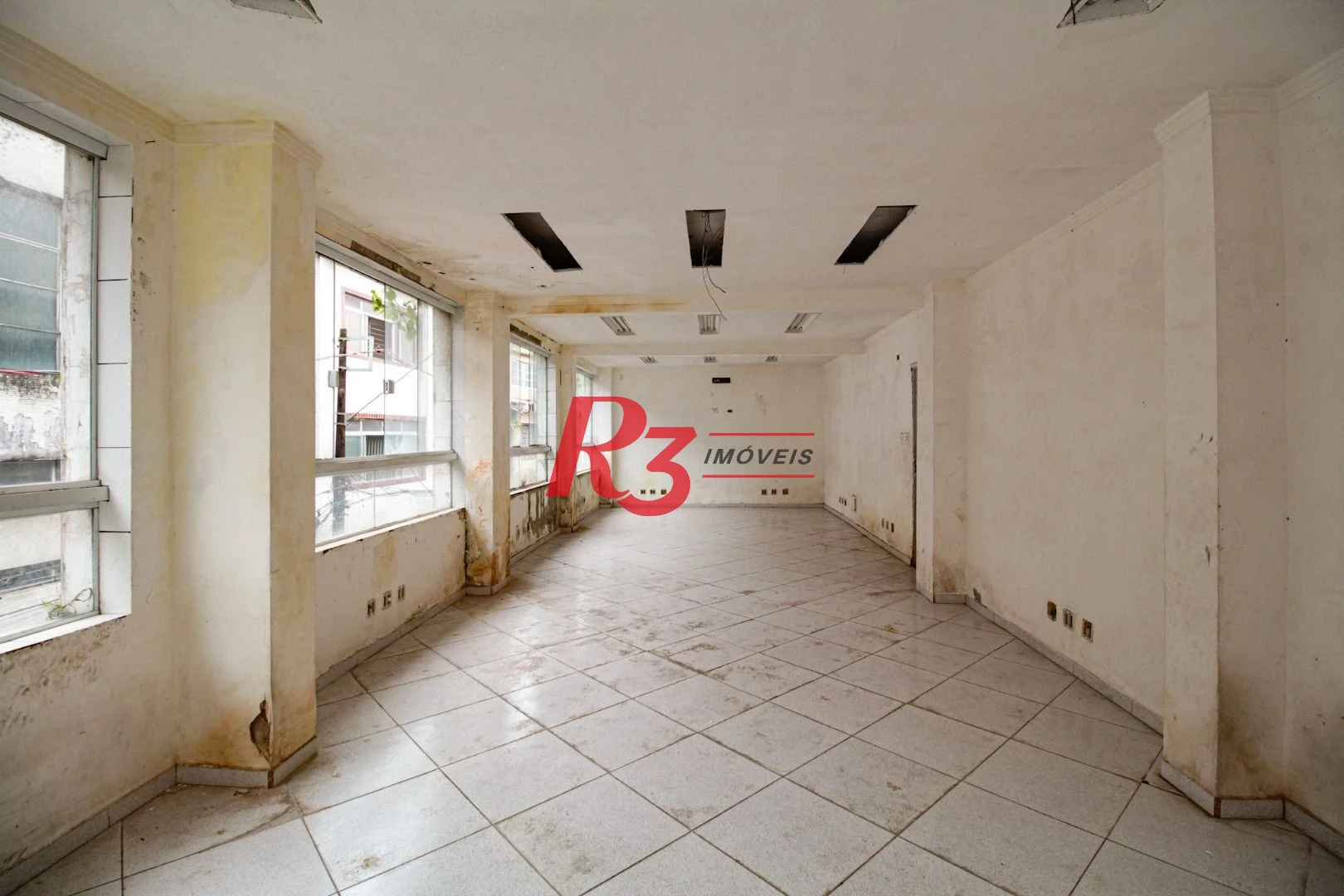 Loja para alugar, 335 m² por R$ 15.478,00/mês - Centro - Santos/SP