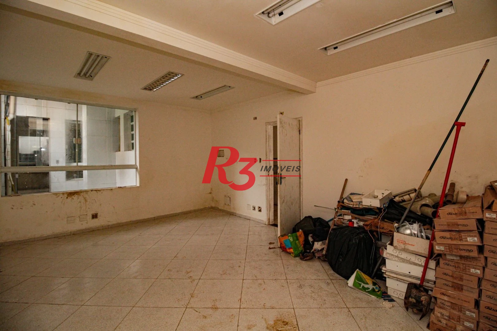 Loja para alugar, 335 m² por R$ 15.478,00/mês - Centro - Santos/SP